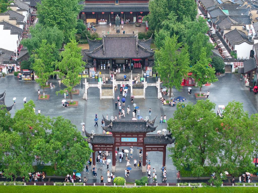 多地景區(qū)取消旅游預約 &ldquo;不約而至&rdquo;如何體驗良好?