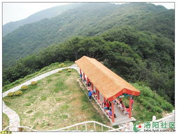 徒步游覽西鼎景區 東西區美景與園區管理服務體驗